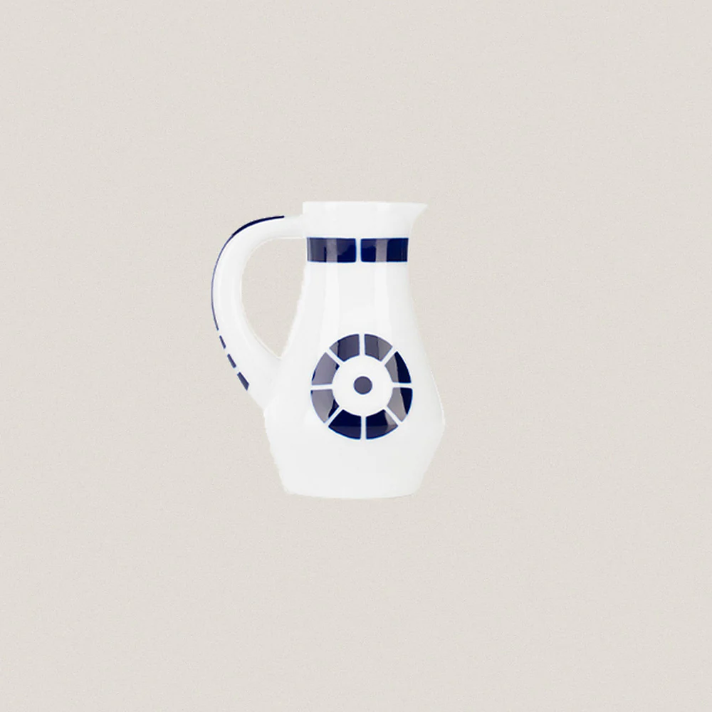 Milk Jug S Coroa