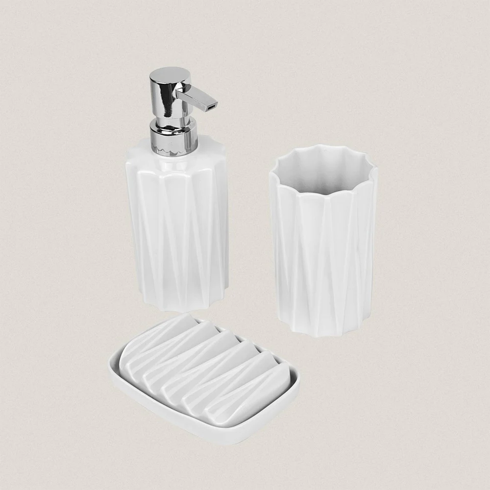 White Fol Bathroom Set